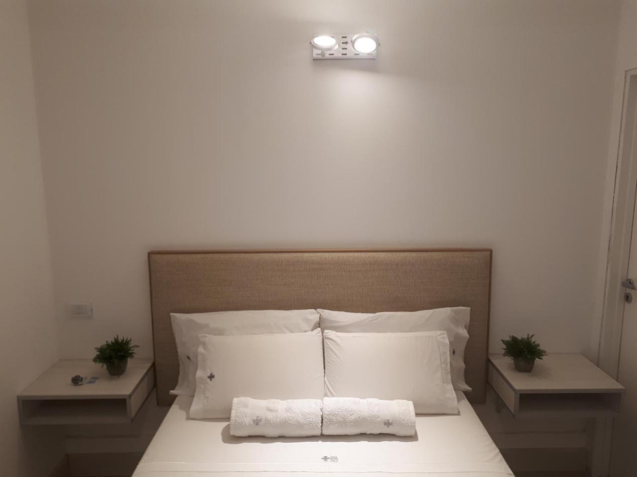 Loft, Bikes & Optic Fibre Wifi By Bar St And Park Apartment